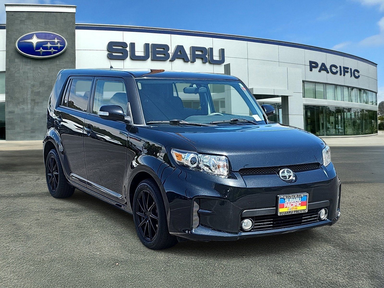 Black 2011 Scion xB Base Wagon Front-Wheel Drive 4-Speed Automatic Overdrive