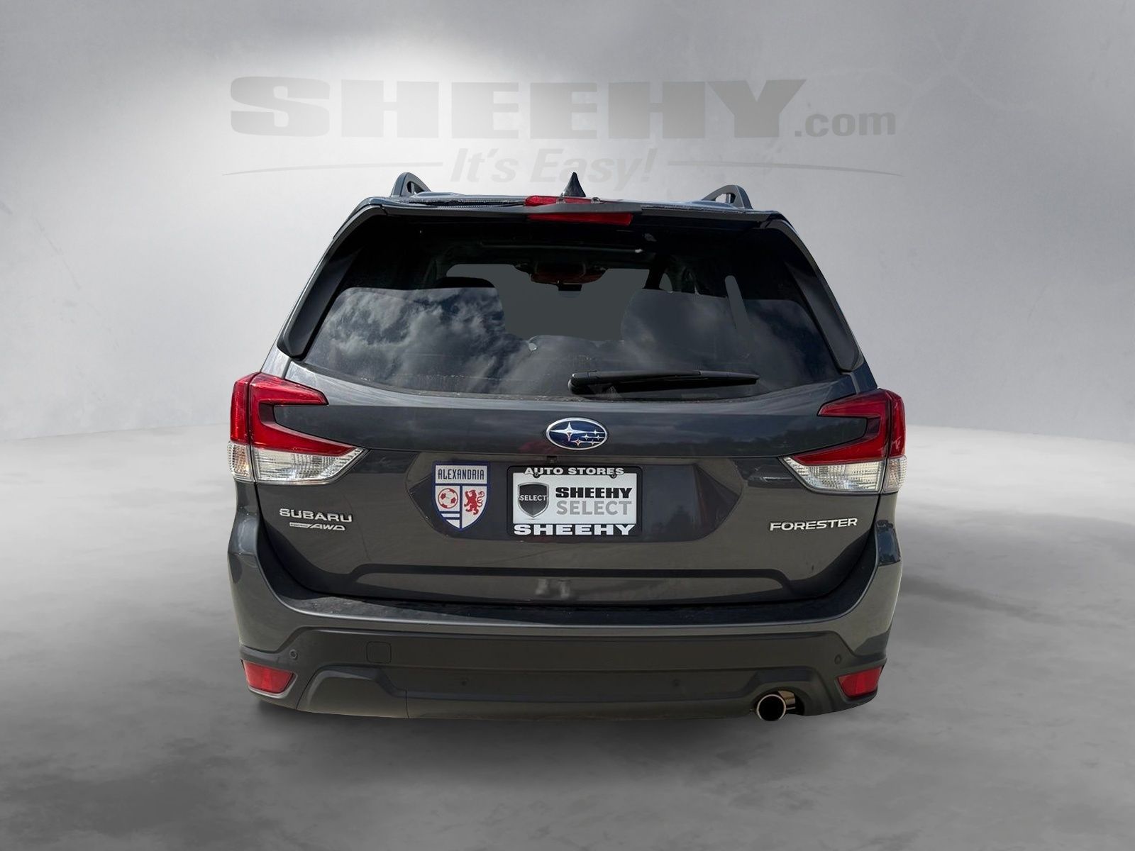 Used 2024 Gray Subaru Limited image 14