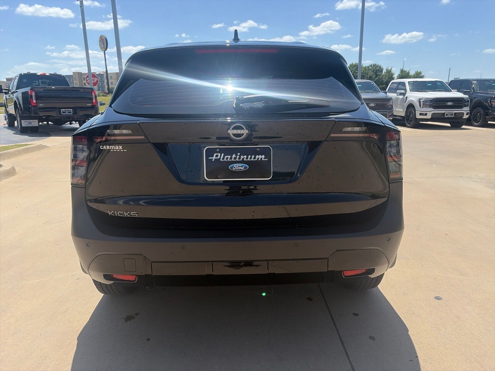 View vehicle photo 6