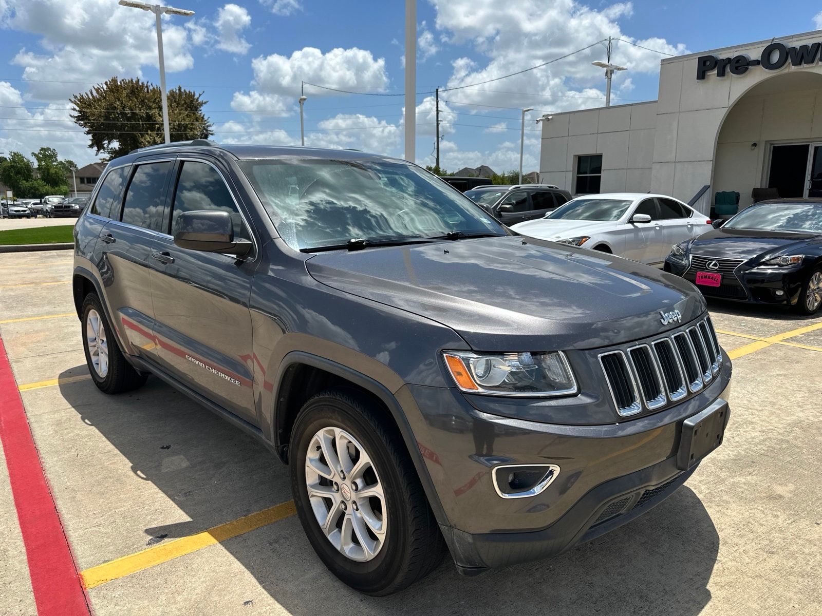 Gray (Granite Crystal Metallic Clearcoat) 2014 Jeep Grand Cherokee SUV / Crossover 4X2 8-Speed Automatic