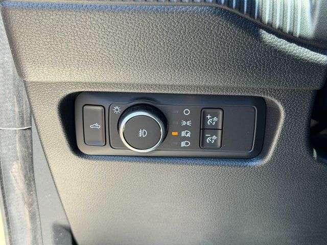 New 2026 Desert Sand Ford XLT image 34