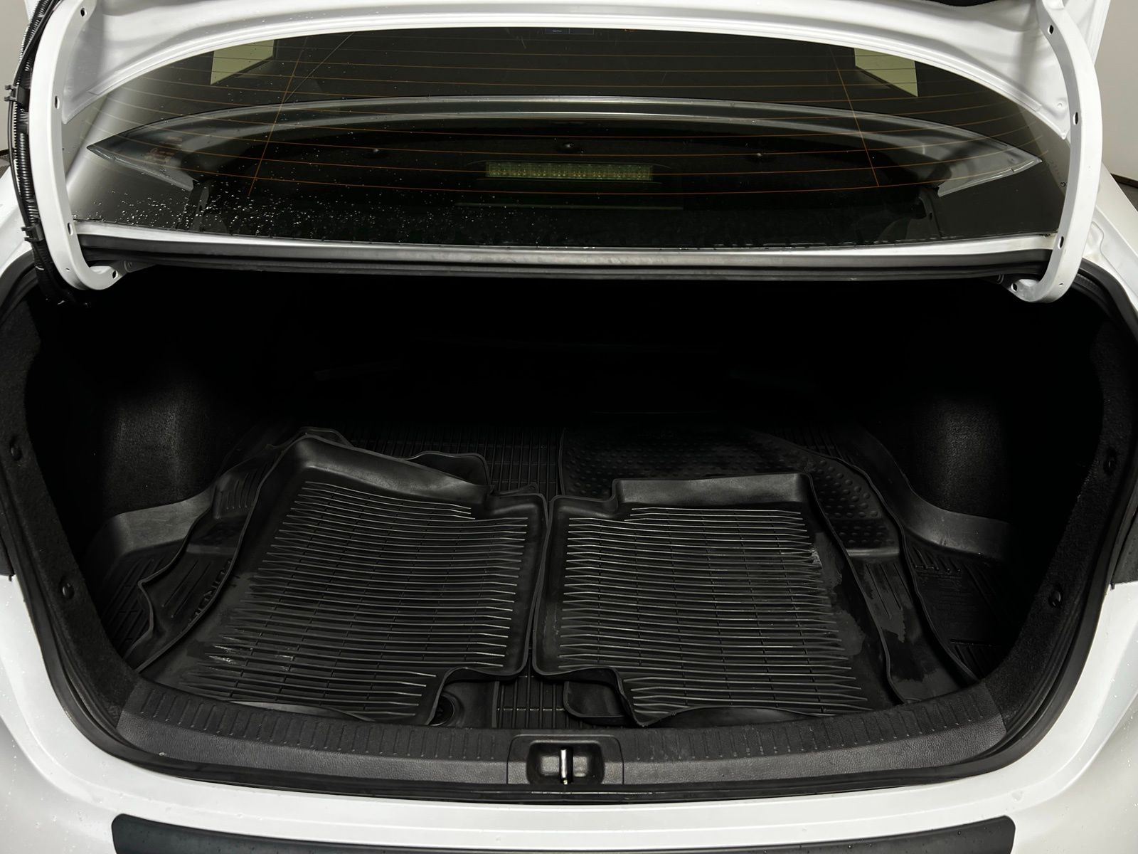 Thumbnail: 2022 Toyota Corolla - 22