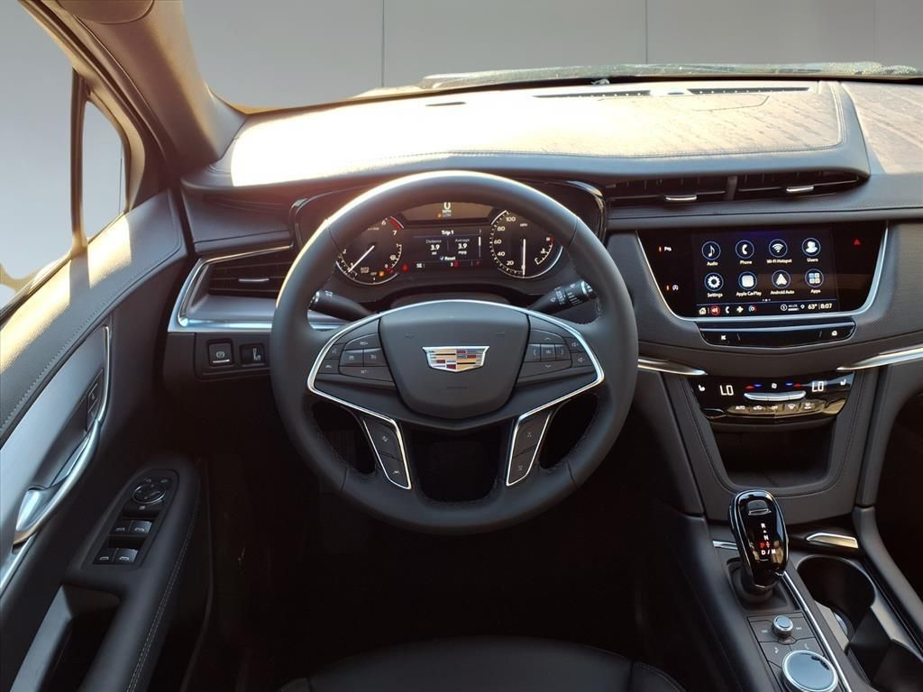 2026 Cadillac XT5 Luxury - 9