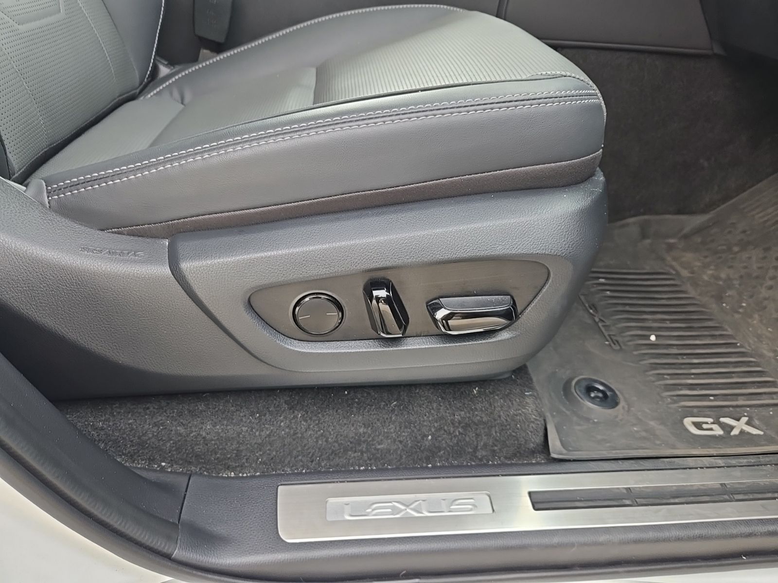used 2024 Lexus GX car, priced at $84,040