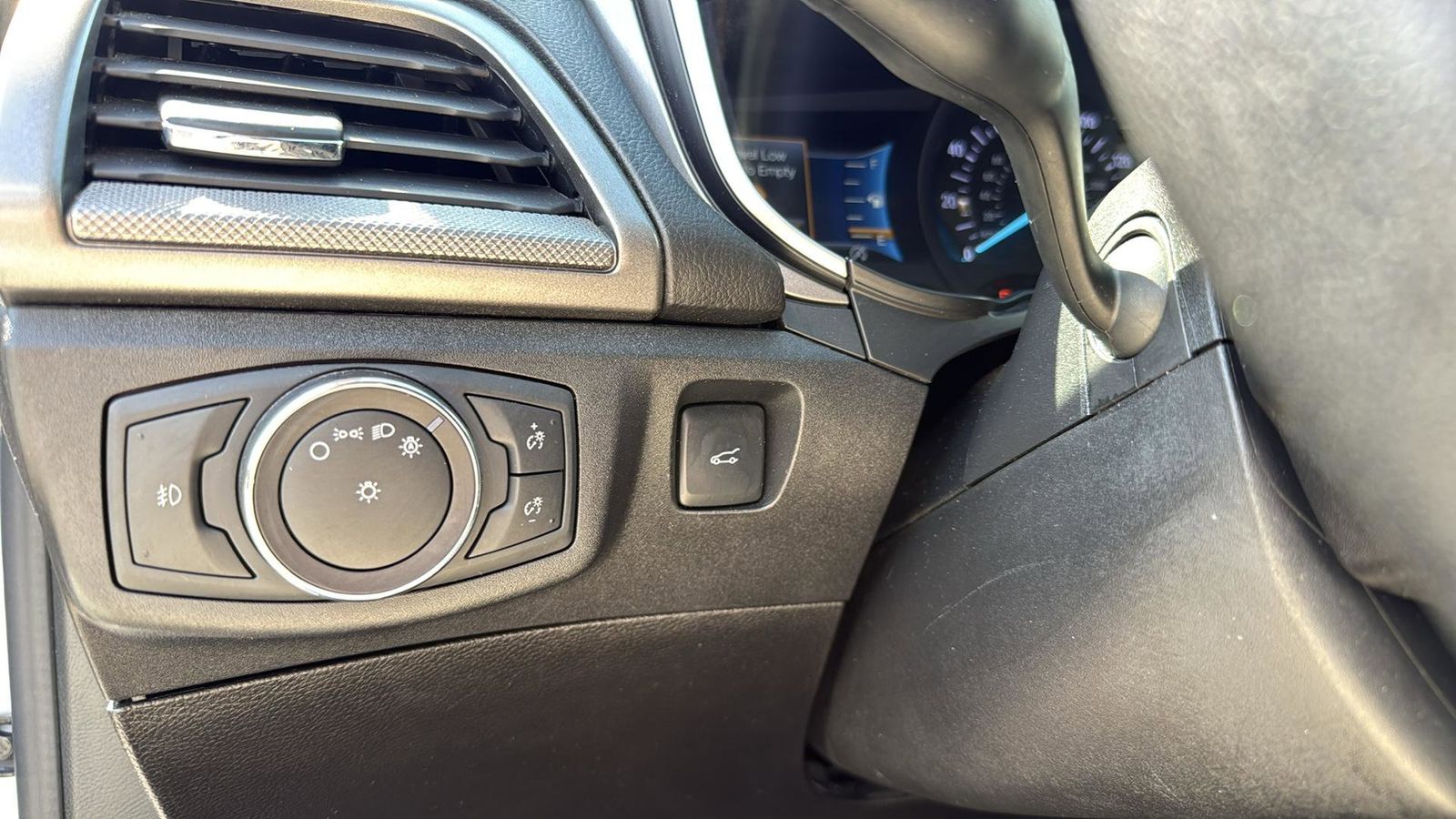 Used Car 2019 Ford Fusion  Se For Sale Under $15,000 In Austin, Texas