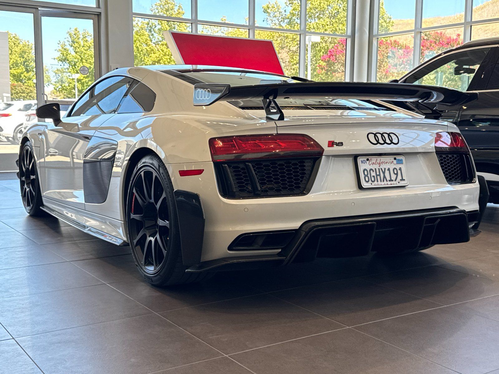 2018 Audi R8 5.2 Plus — full photo 3 of 29