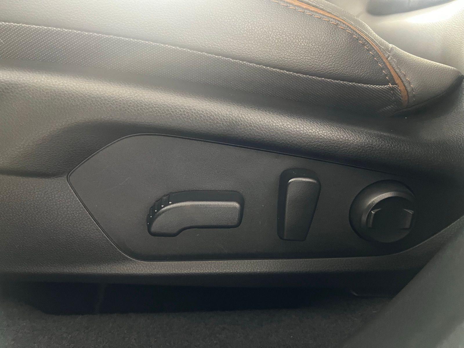 Thumbnail: 2025 Subaru Forester - 15