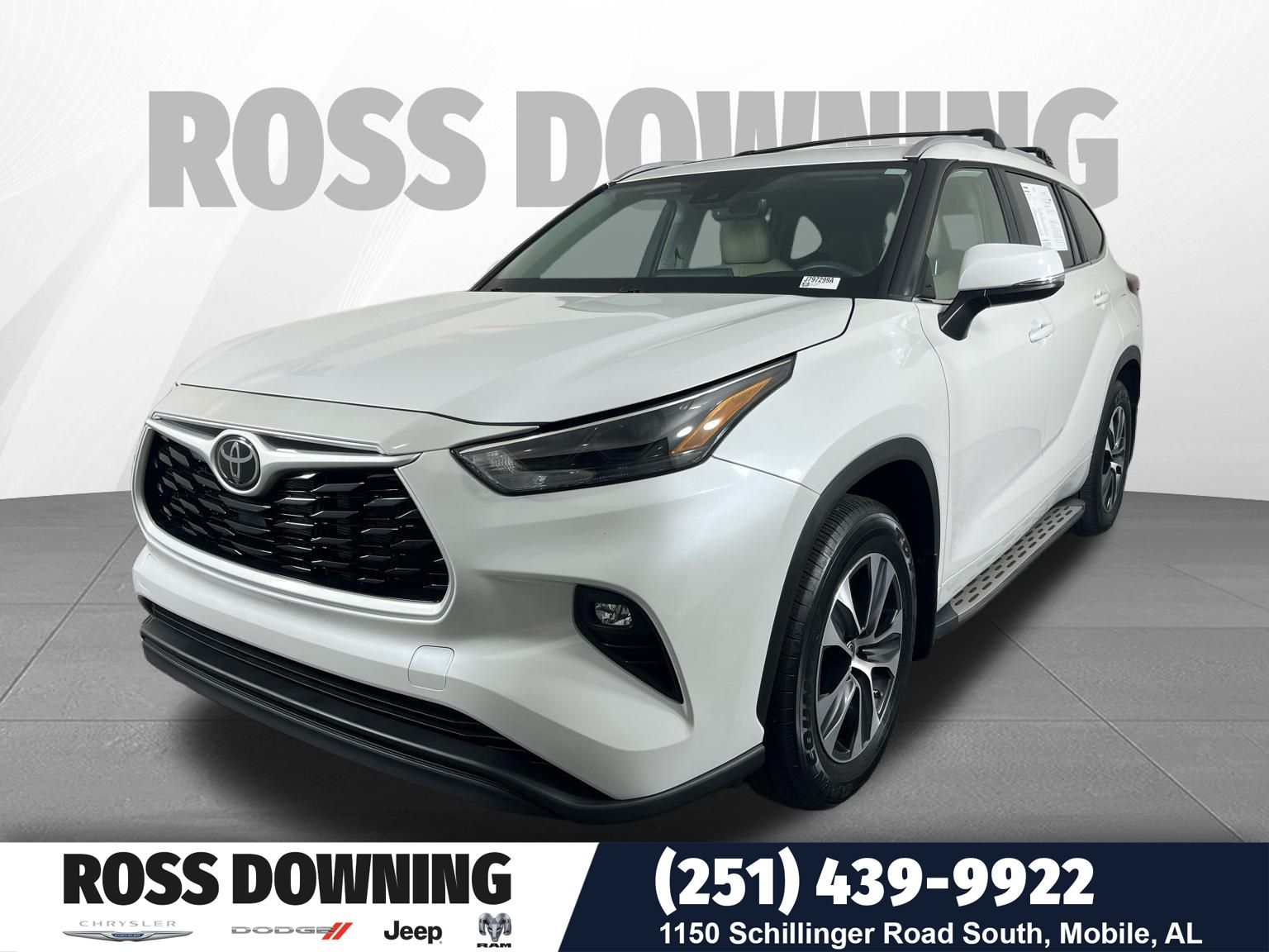 2024 Toyota Highlander XLE FWD