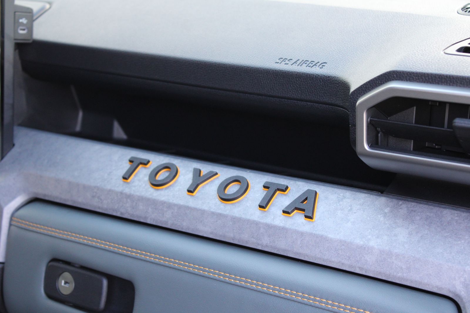 Used 2025  Toyota Trailhunter image 42