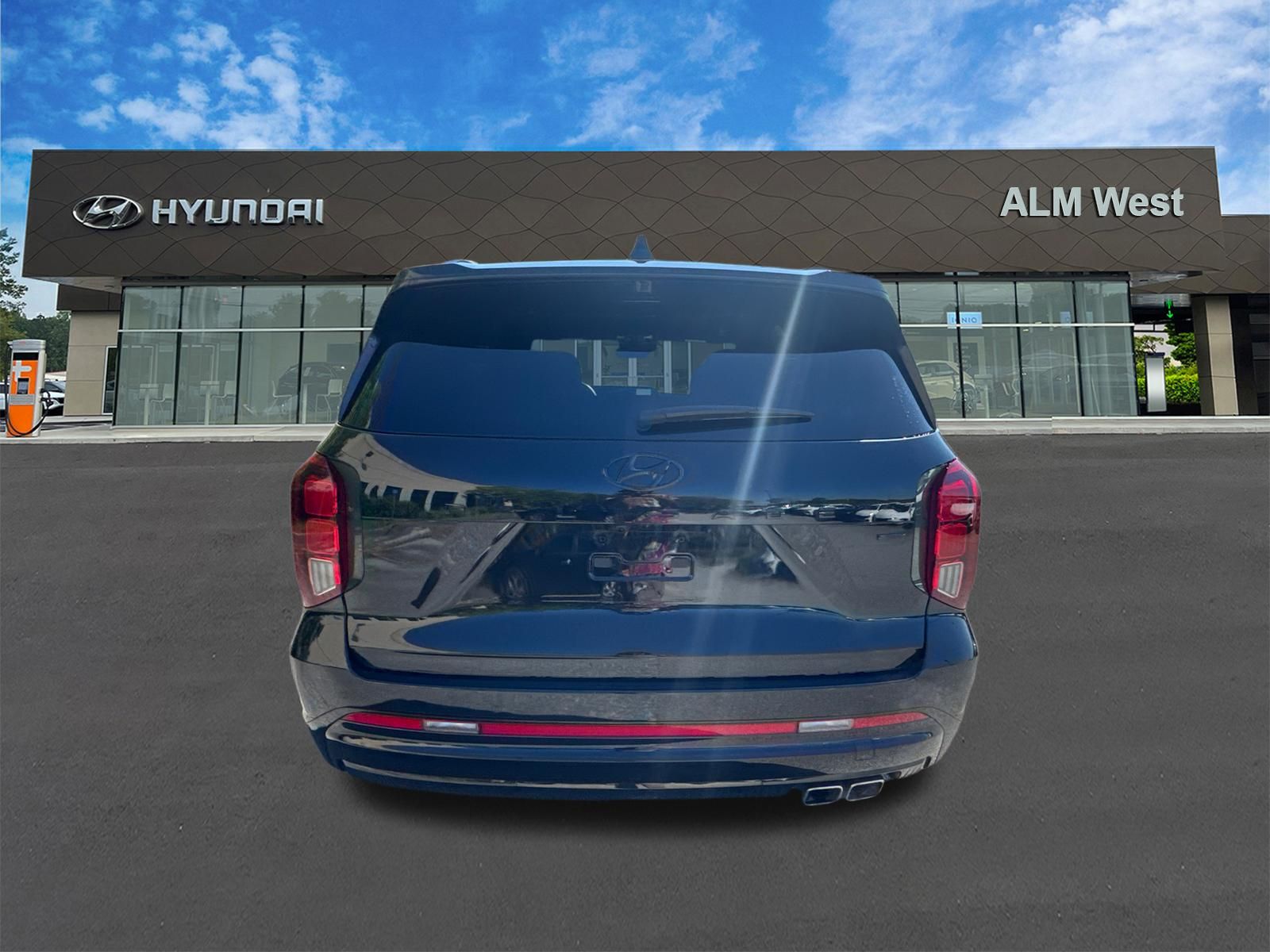 Used 2025 Black Hyundai Calligraphy Night Edition image 6