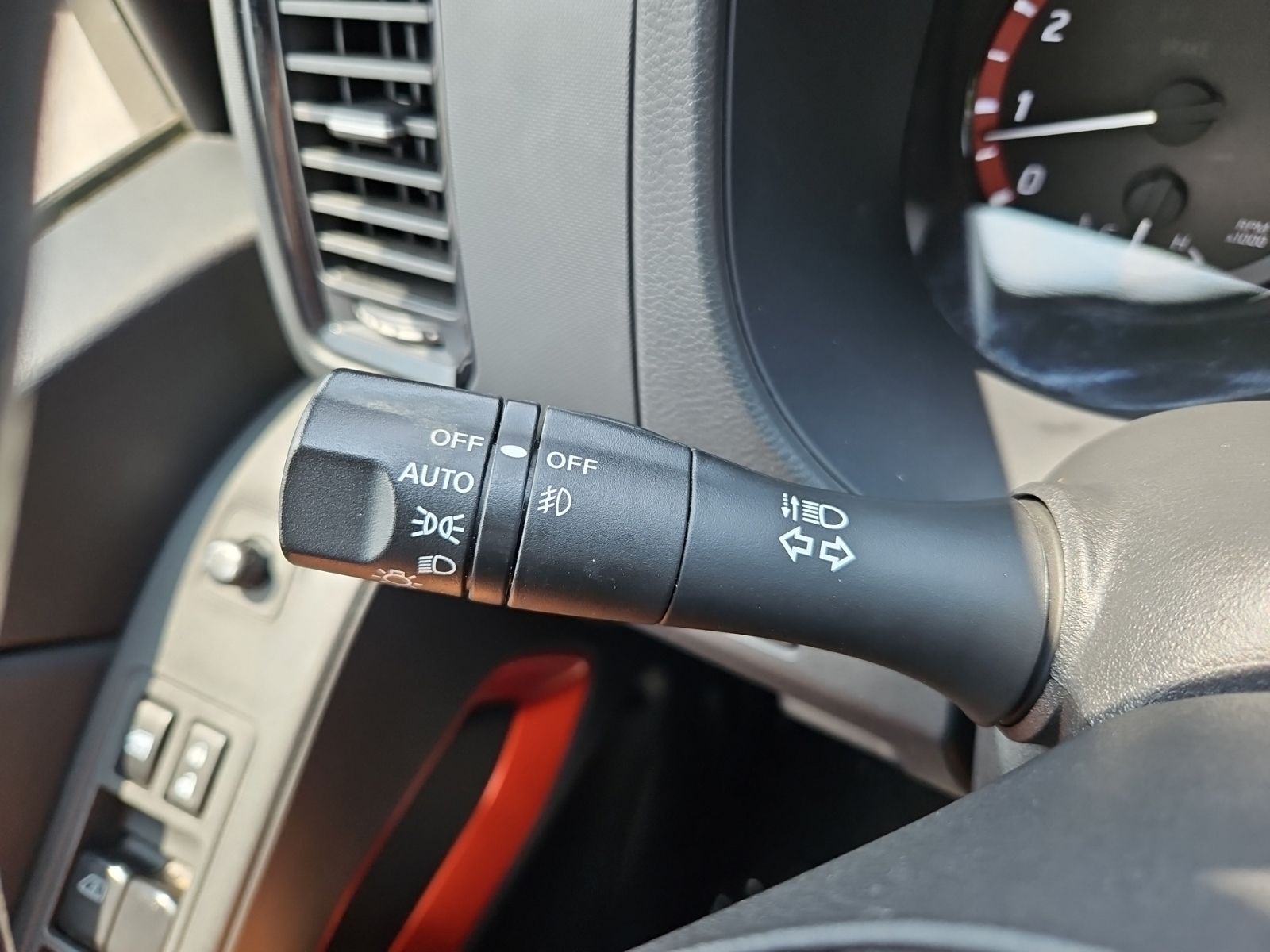 Used 2023 Black Nissan PRO-4X image 18