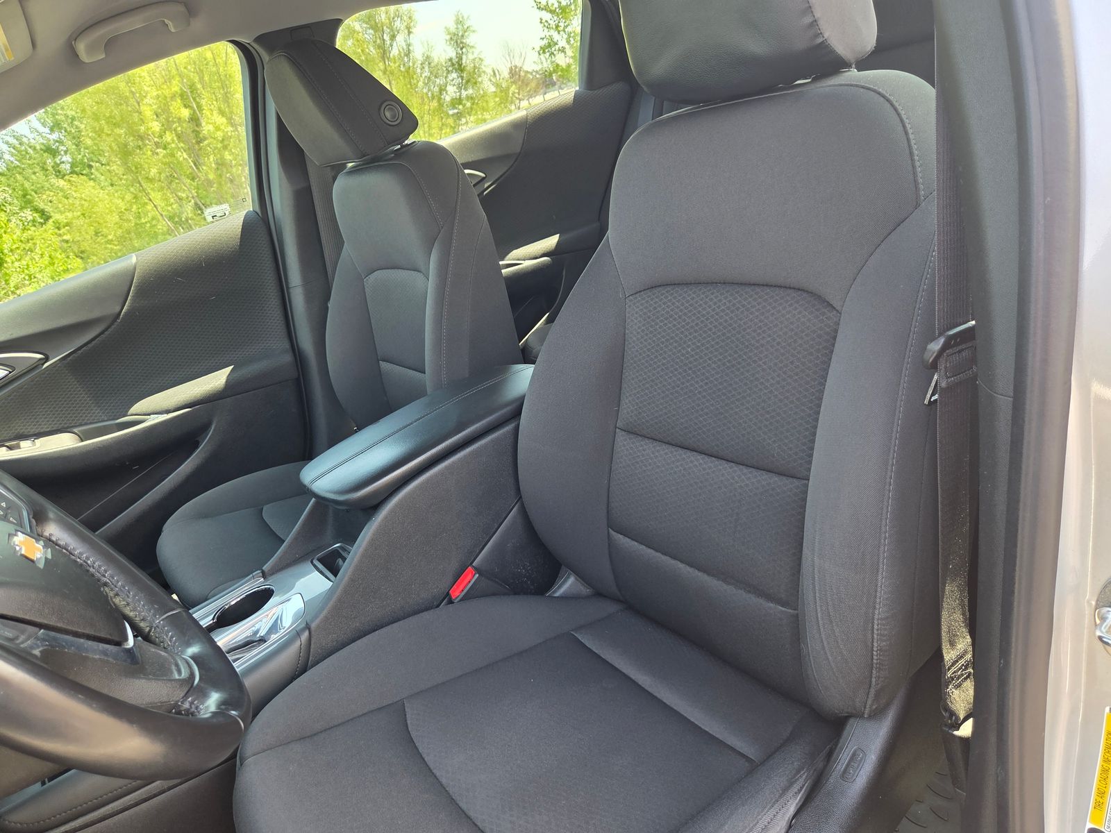 used 2018 Chevrolet Malibu car, priced at $12,421