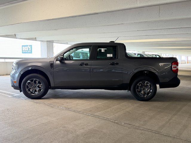 New 2026 Carbonized Gray Metallic Ford XLT image 4