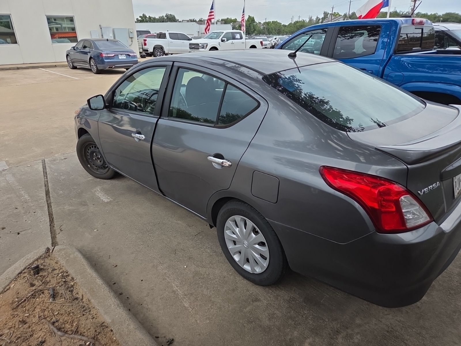 car-gallery-4