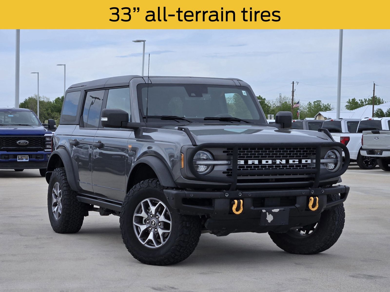 Carbonized Gray Metallic 2022 Ford Bronco Badlands Advanced 4-Door 4WD SUV / Crossover Four-Wheel Drive Automatic