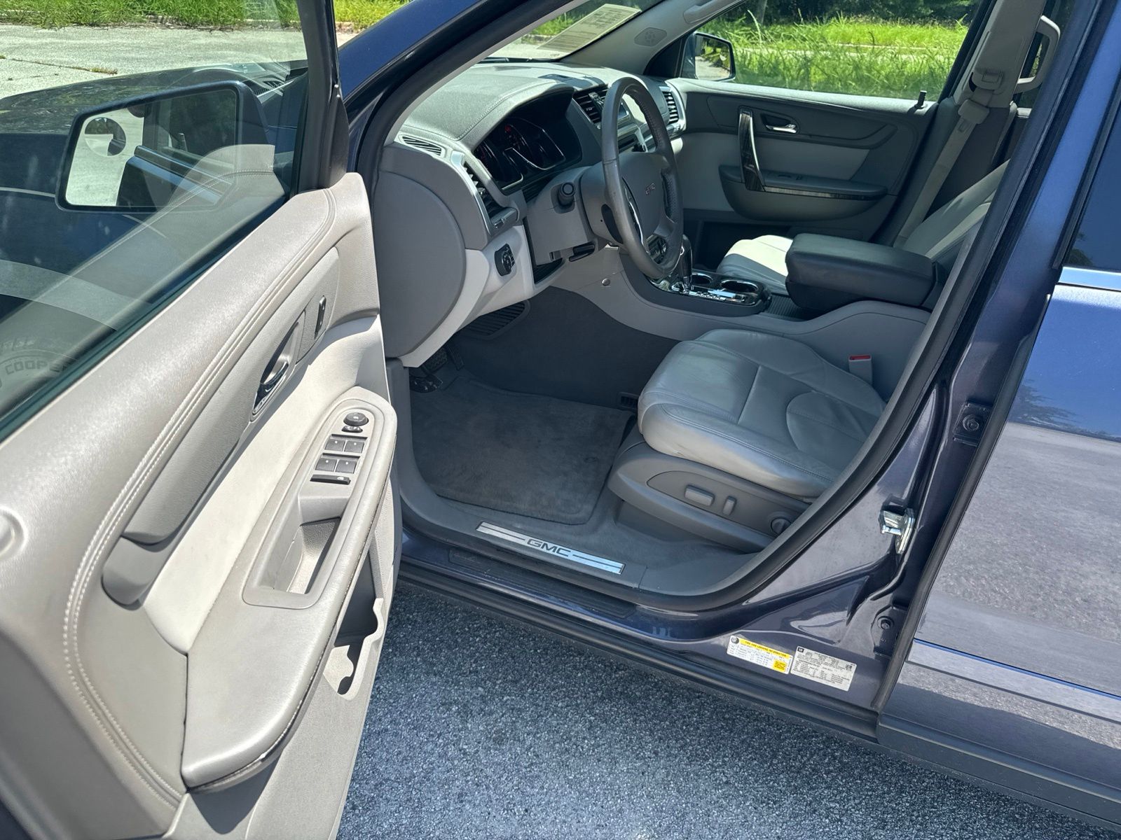 Used 2014 Blue GMC SLT-1 image 22