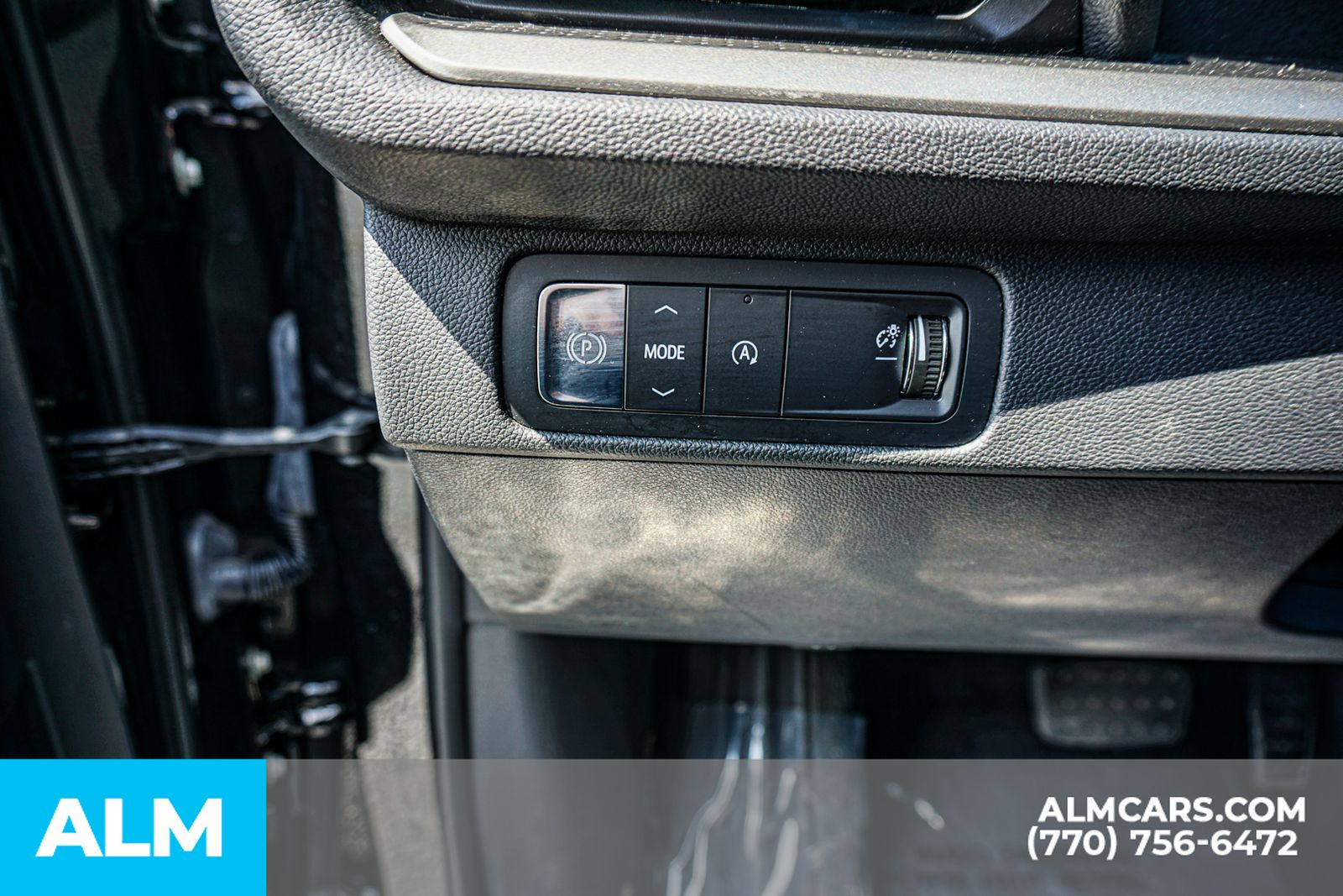 Used 2025 Black Chevrolet LT image 39