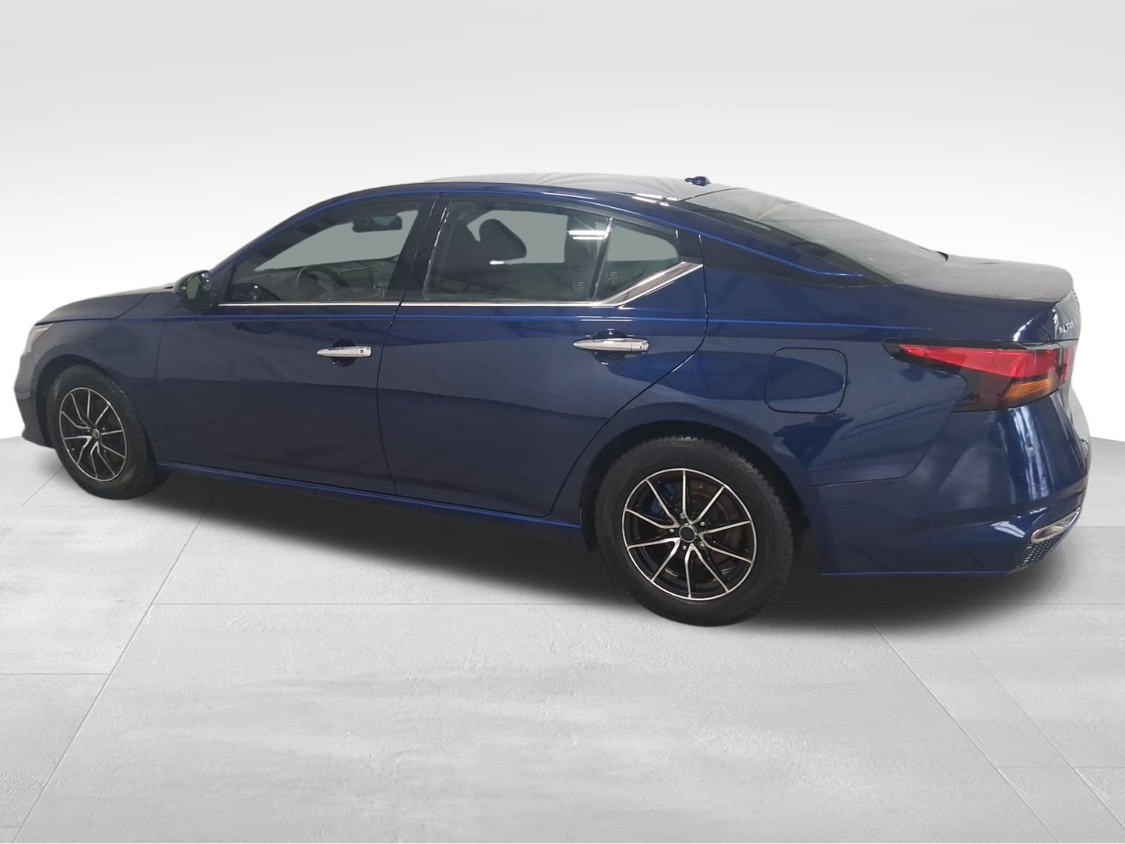 Used Car 2019 Nissan Altima  2.5 S For Sale Under $15,000 In Austin, Texas