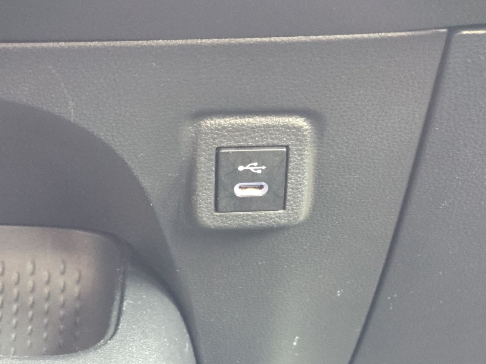 Used 2023 Silver Toyota LE image 25