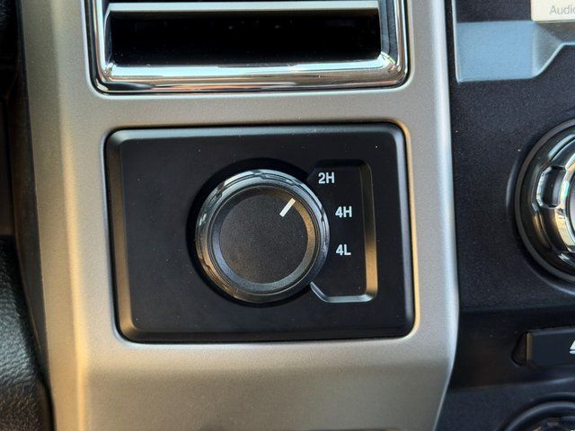 Certified Used 2017 White Gold Metallic Ford Lariat image 24