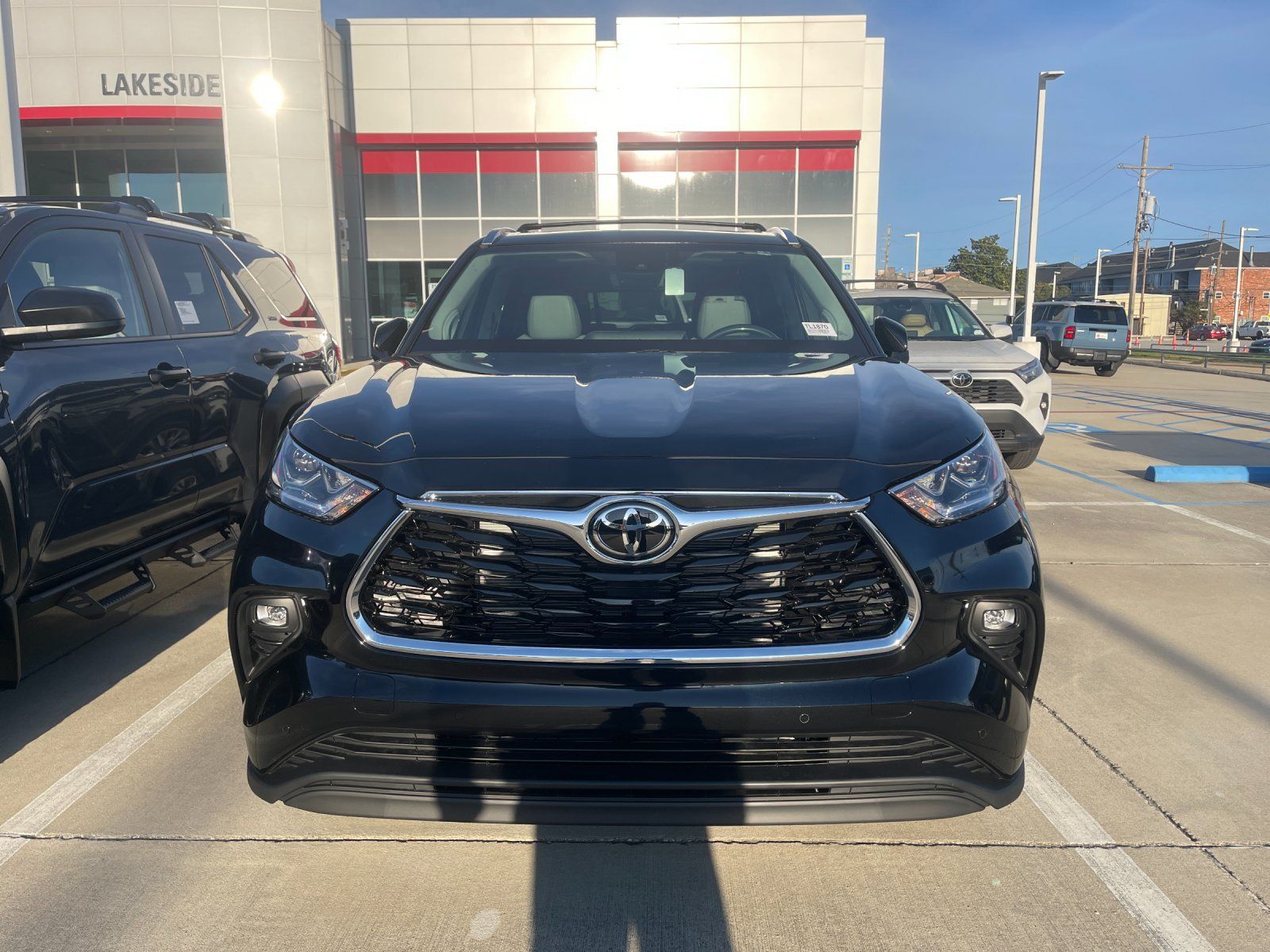 Midnight Black 2026 Toyota Highlander Hybrid Limited AWD SUV / Crossover All-Wheel Drive Continuously Variable Transmission