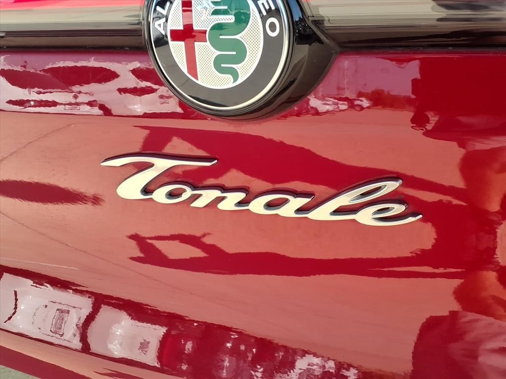 2024 Alfa Romeo Tonale Veloce - 11