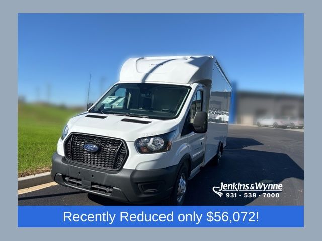 Oxford White 2024 Ford Transit Chassis 350 138 Cutaway AWD Van All-Wheel Drive