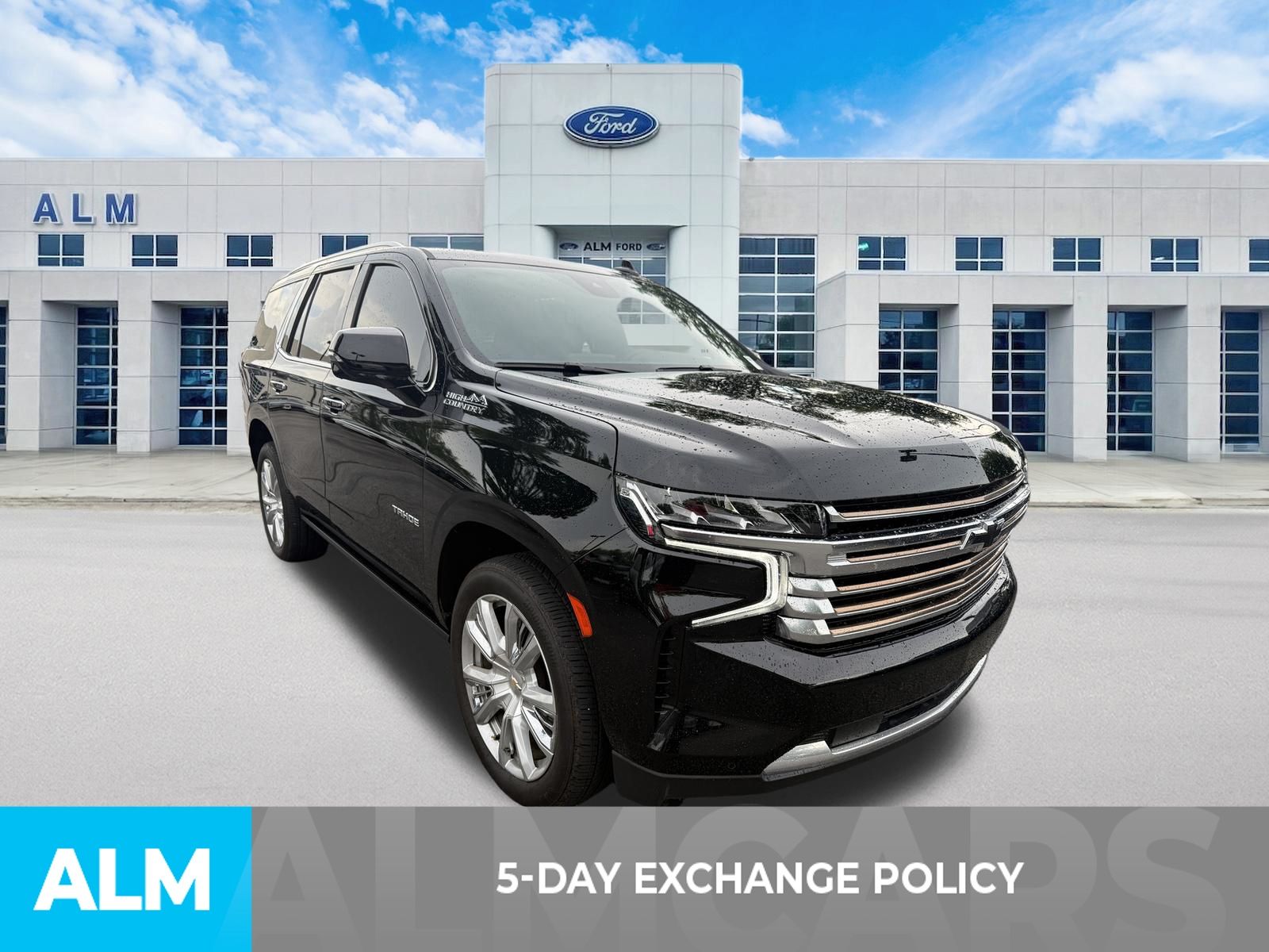 Used 2023 Black Chevrolet High Country image 3