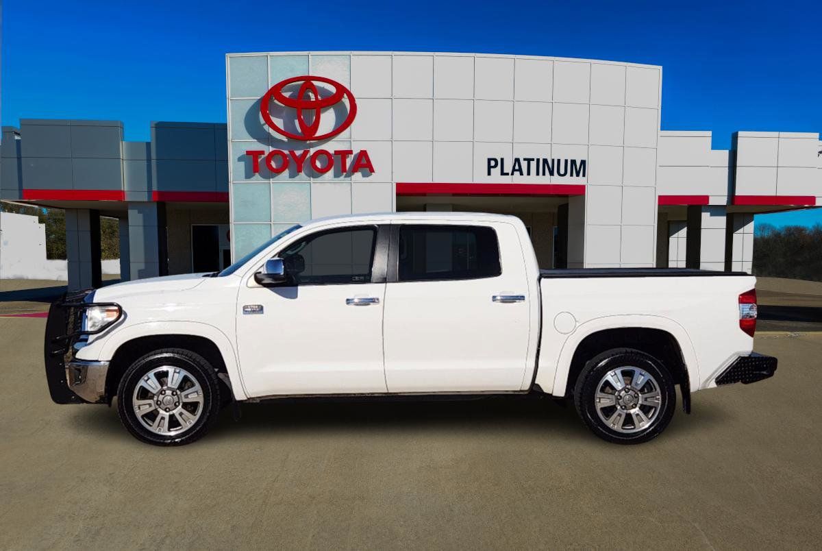 2017 Toyota Tundra 1794 5