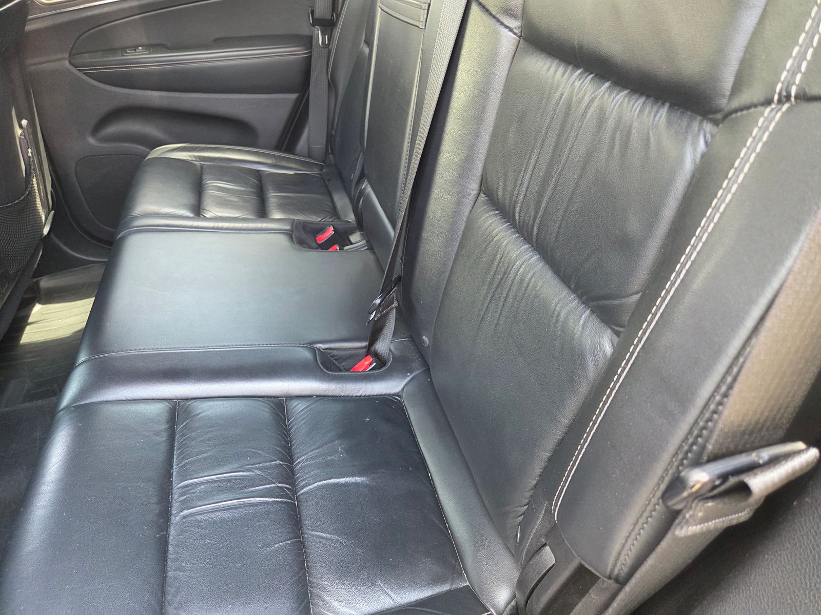 used 2015 Jeep Grand Cherokee car, priced at $12,842