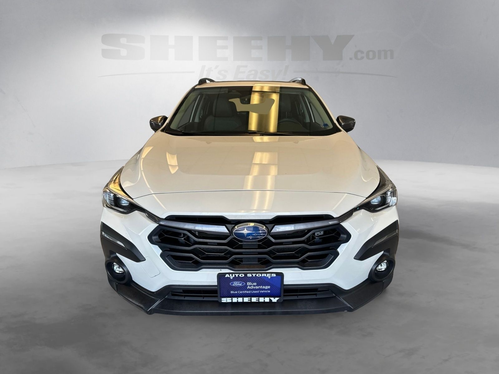 Used 2024 Crystal White Pearl Subaru Limited image 18