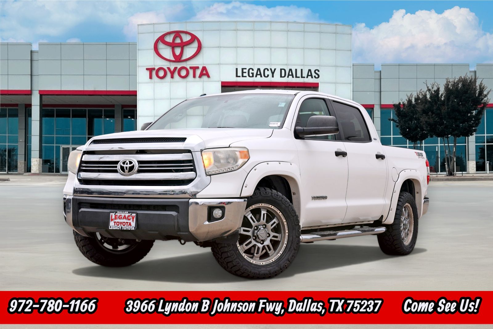White 2016 Toyota Tundra SR5 CrewMax 4.6L Pickup Truck 4X2 6-Speed Automatic Overdrive