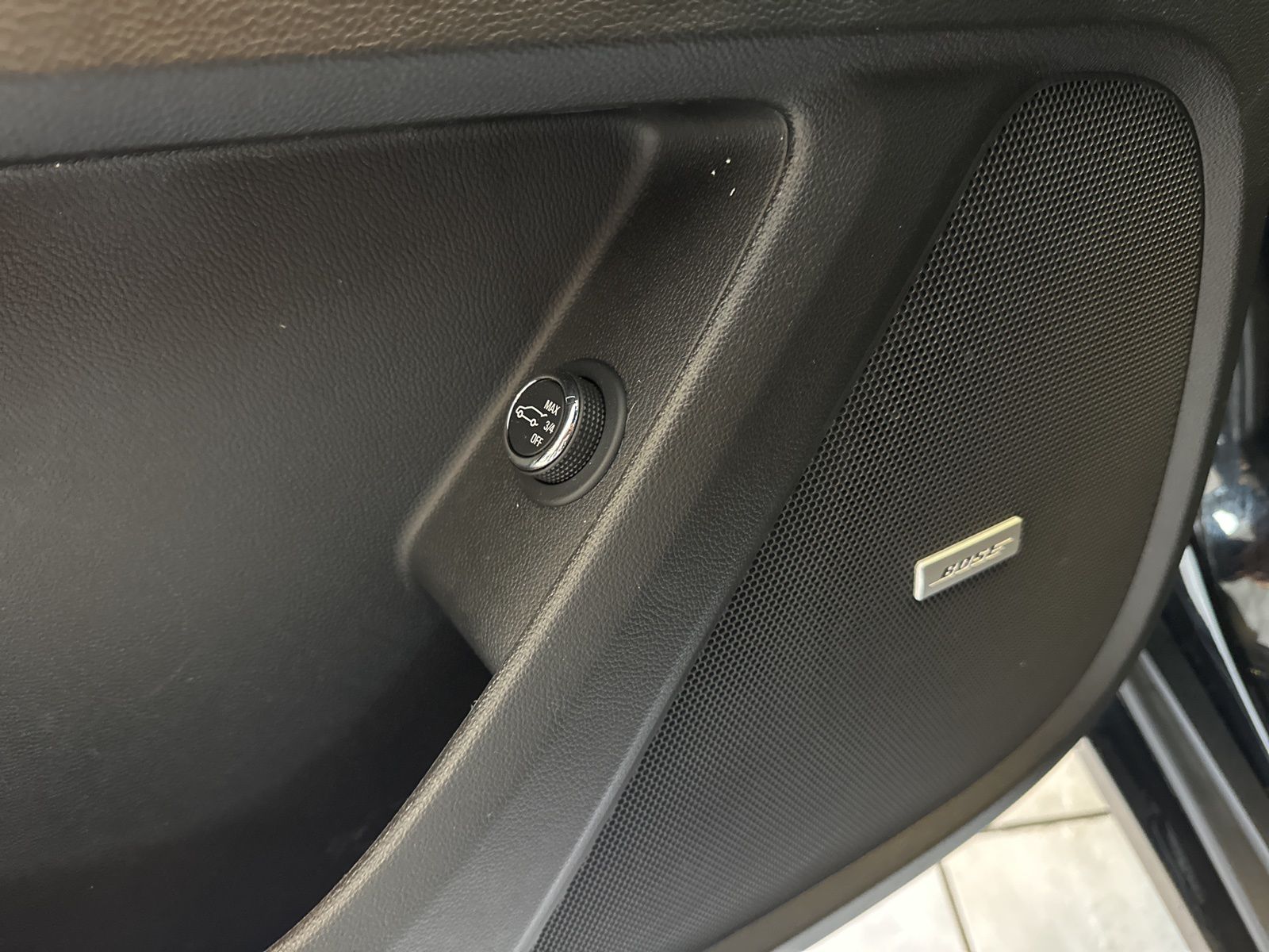 Used 2023 Mosaic Black Metallic Chevrolet LT Leather image 22