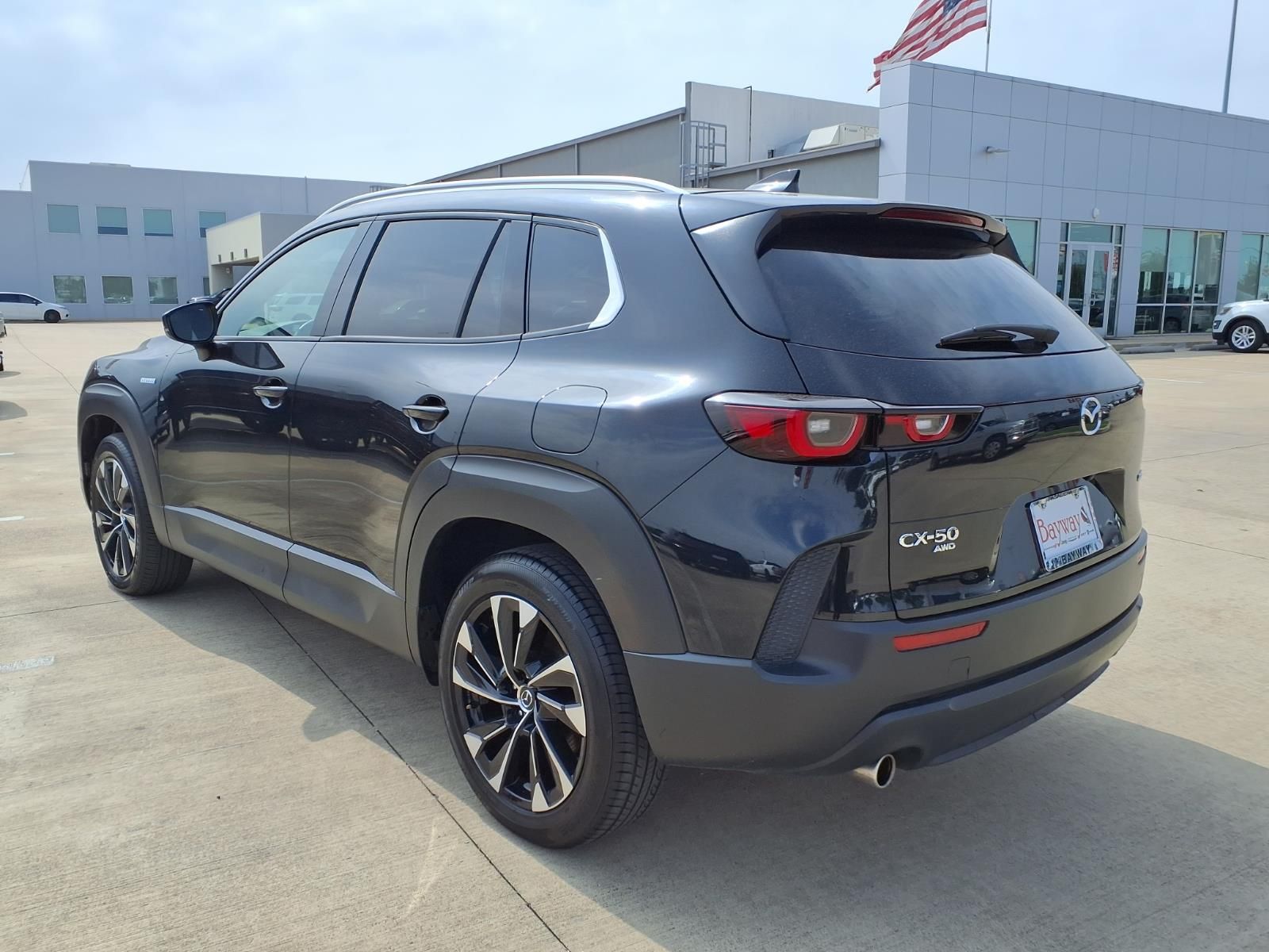 2025 Mazda CX-50 Hybrid Premium Plus - 6