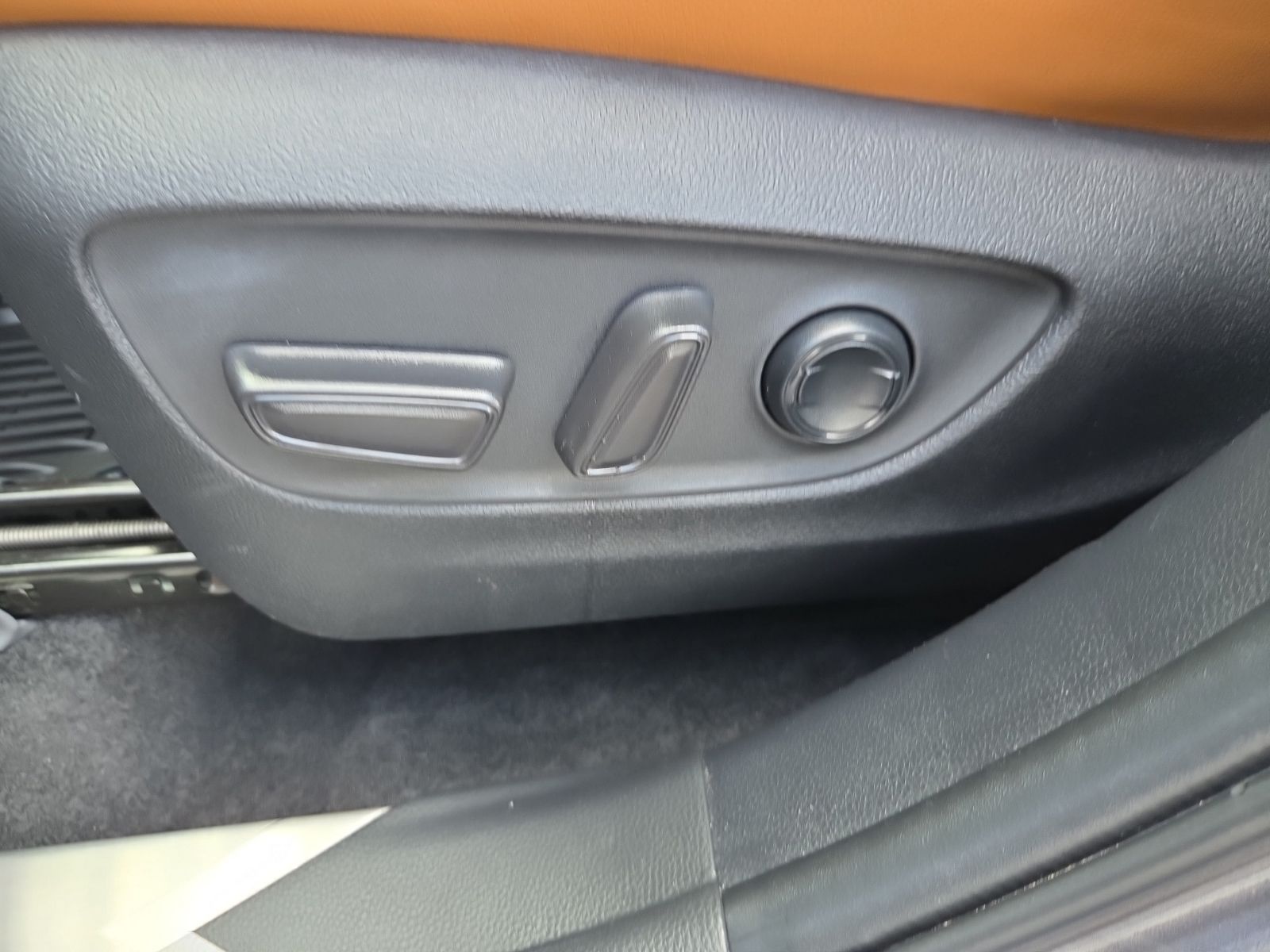 used 2024 Toyota Highlander car, priced at $47,395