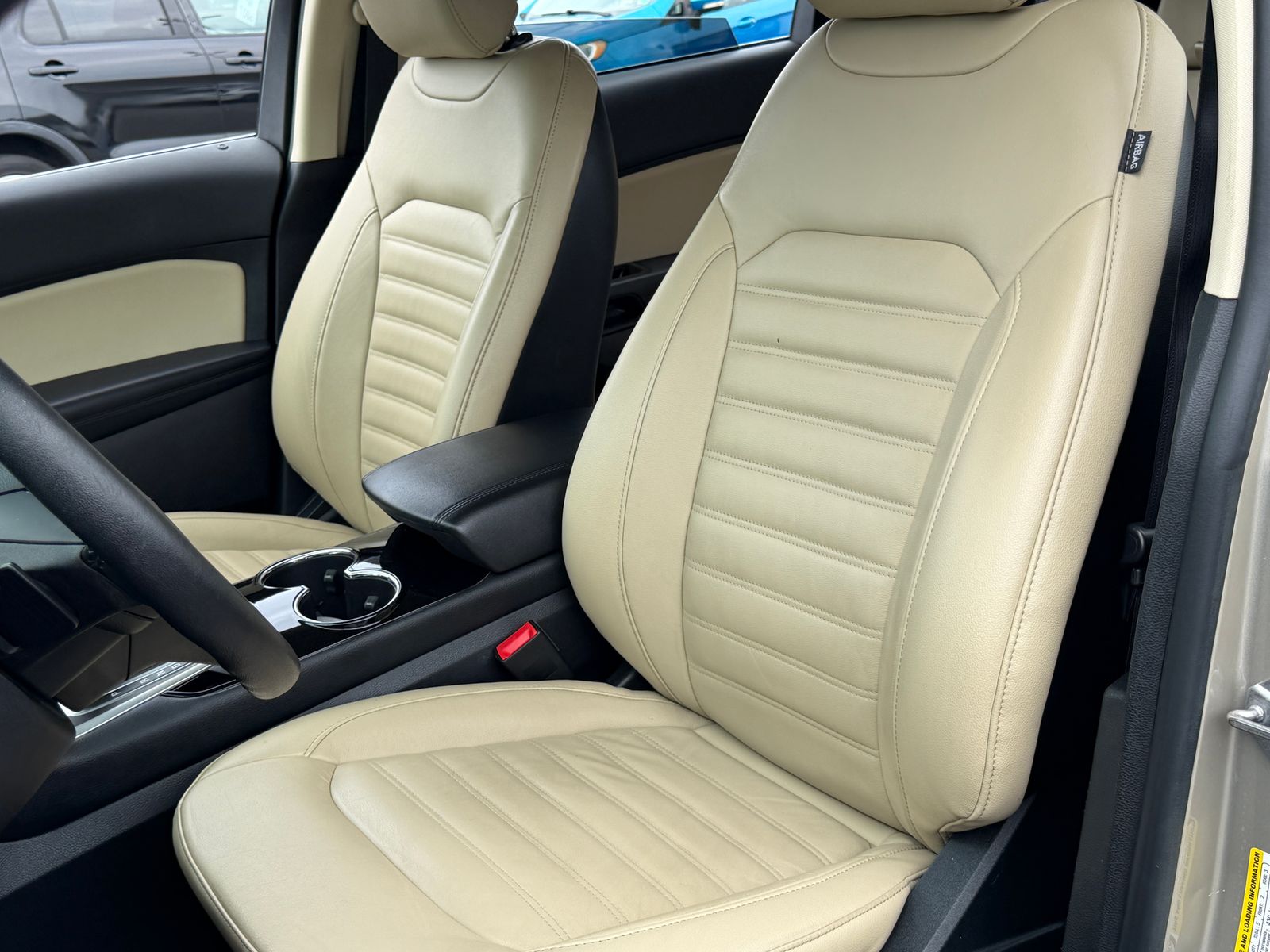 Certified Used 2018 White Gold Metallic Ford SEL image 9