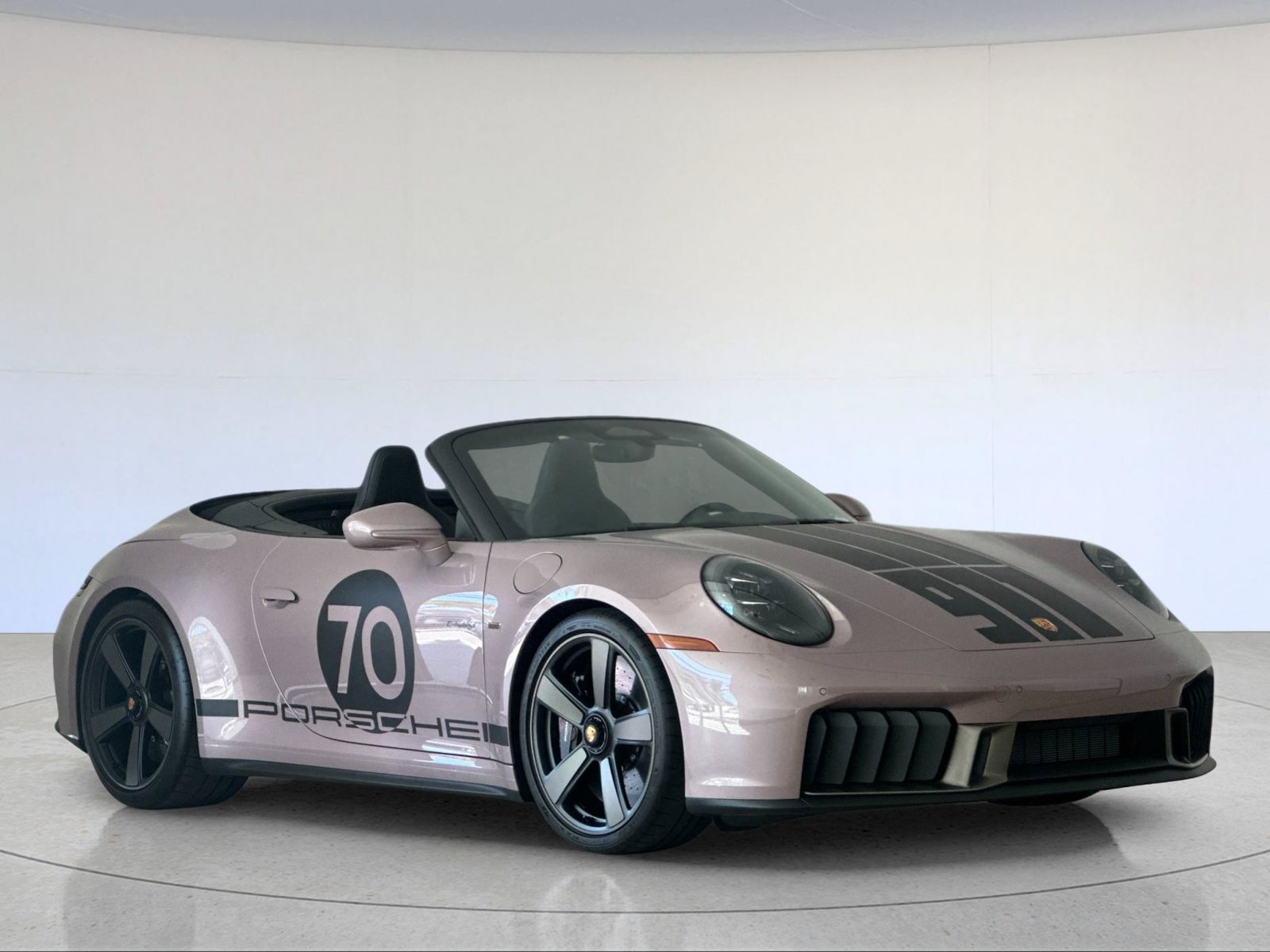 2026 Porsche 911 Spirit 70 — full photo 10 of 26