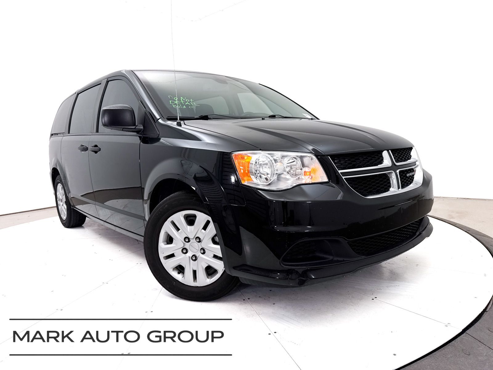 2020 Dodge Grand Caravan SE