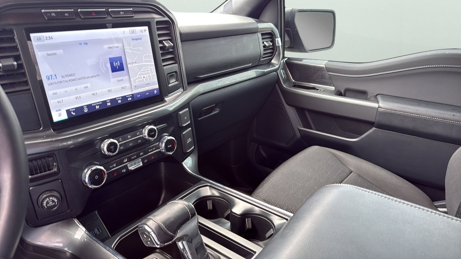 Used Car 2023 Ford F-150  Xlt For Sale Under $40,000 In Austin, Texas