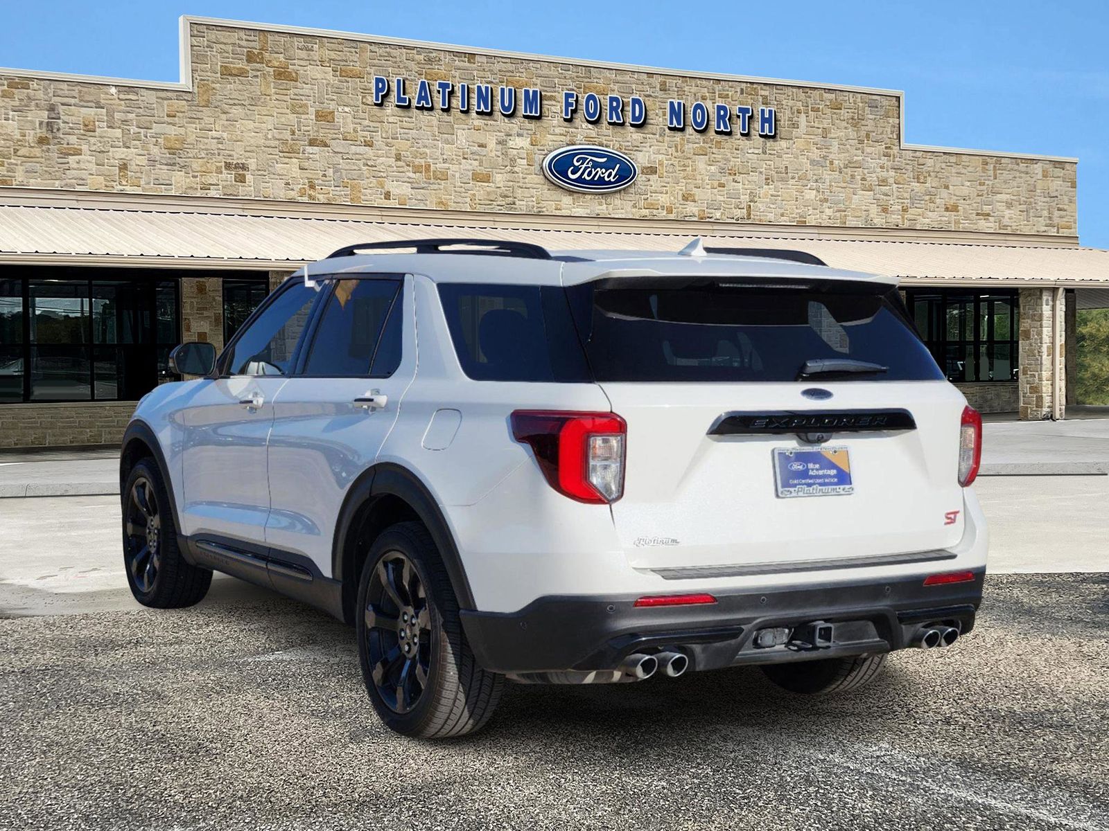 2021 Ford Explorer ST 4