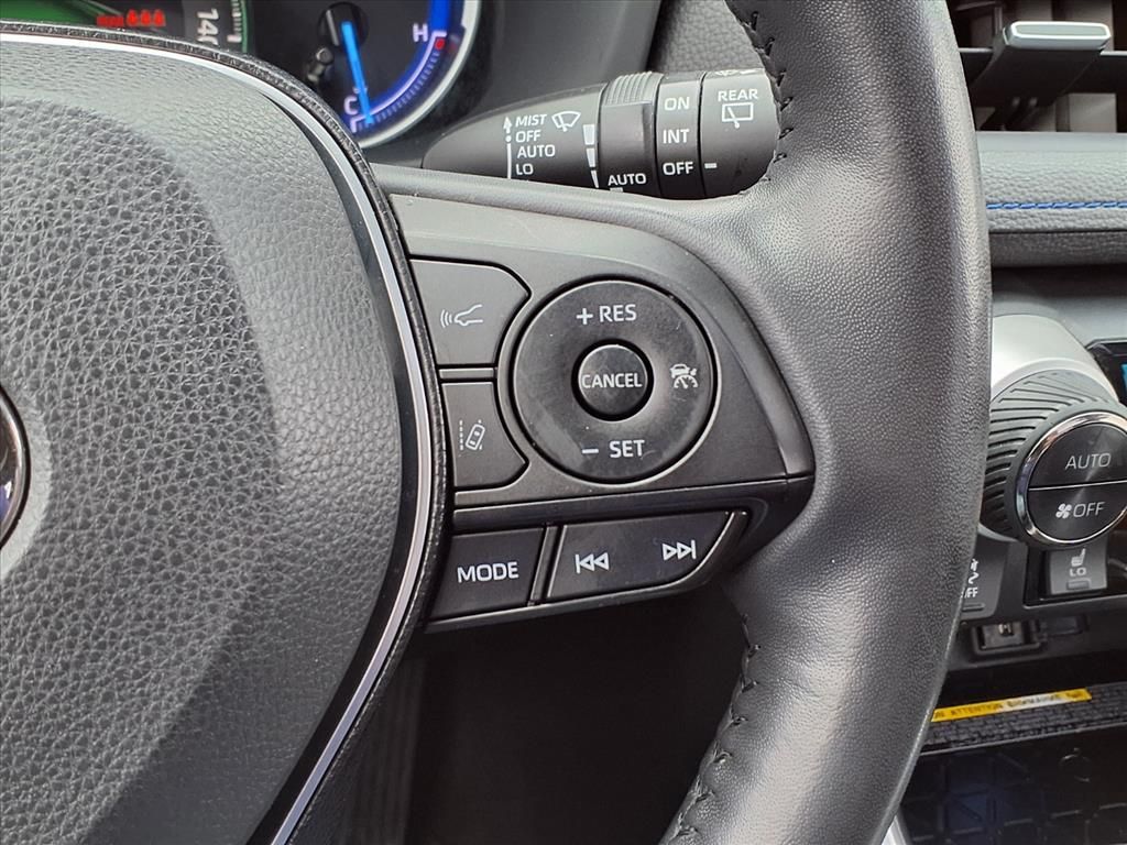 2020 Toyota RAV4 Hybrid XSE White at Emmons Autoplex