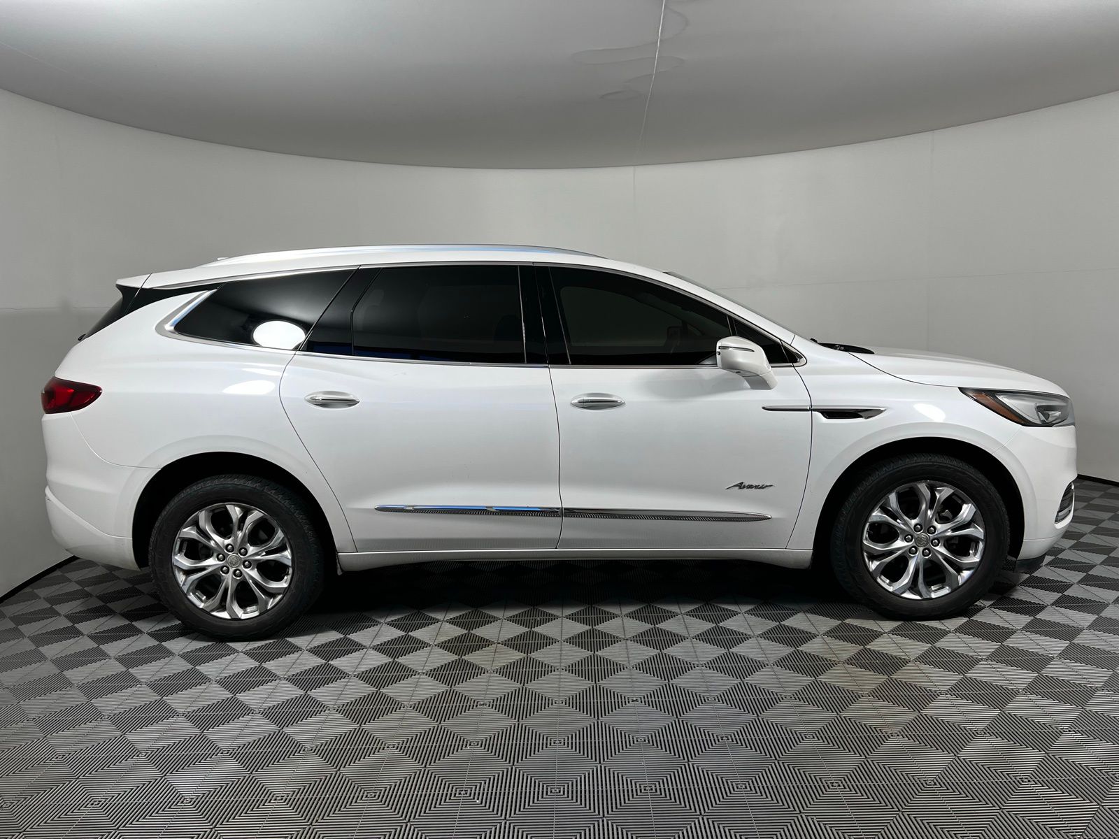 Thumbnail: 2020 Buick Enclave - 4
