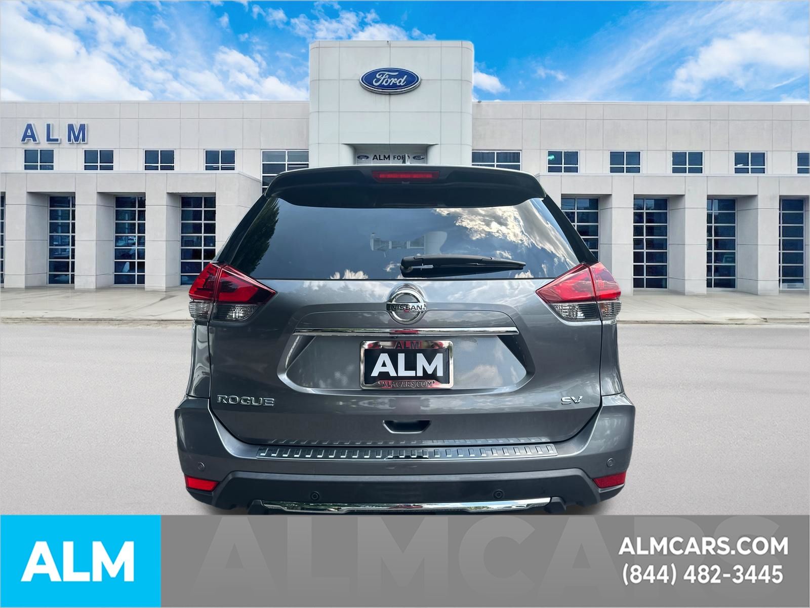 Used 2019 Gray Nissan SV image 6