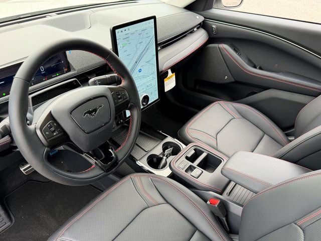New 2026 Star White Metallic Tri-coat Ford Premium image 16