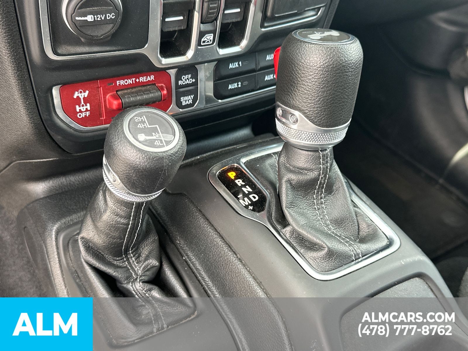 Used 2025 White Jeep Rubicon image 34
