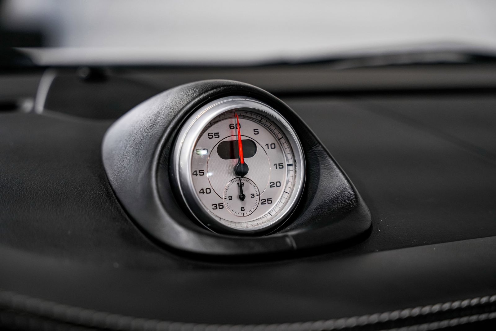 2011 Porsche 911 Turbo S — photo 11
