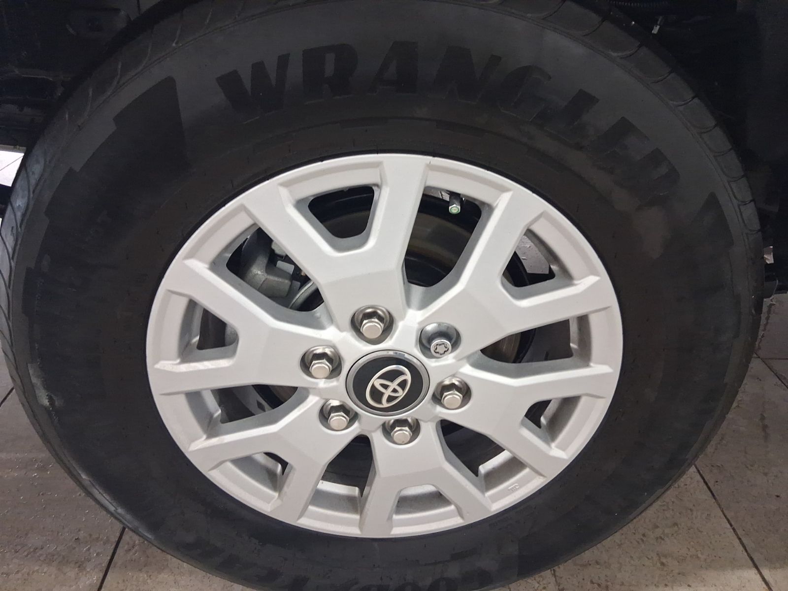 Used Car 2025 Toyota Tacoma  Sr For Sale Under $35,000 In Austin, Texas