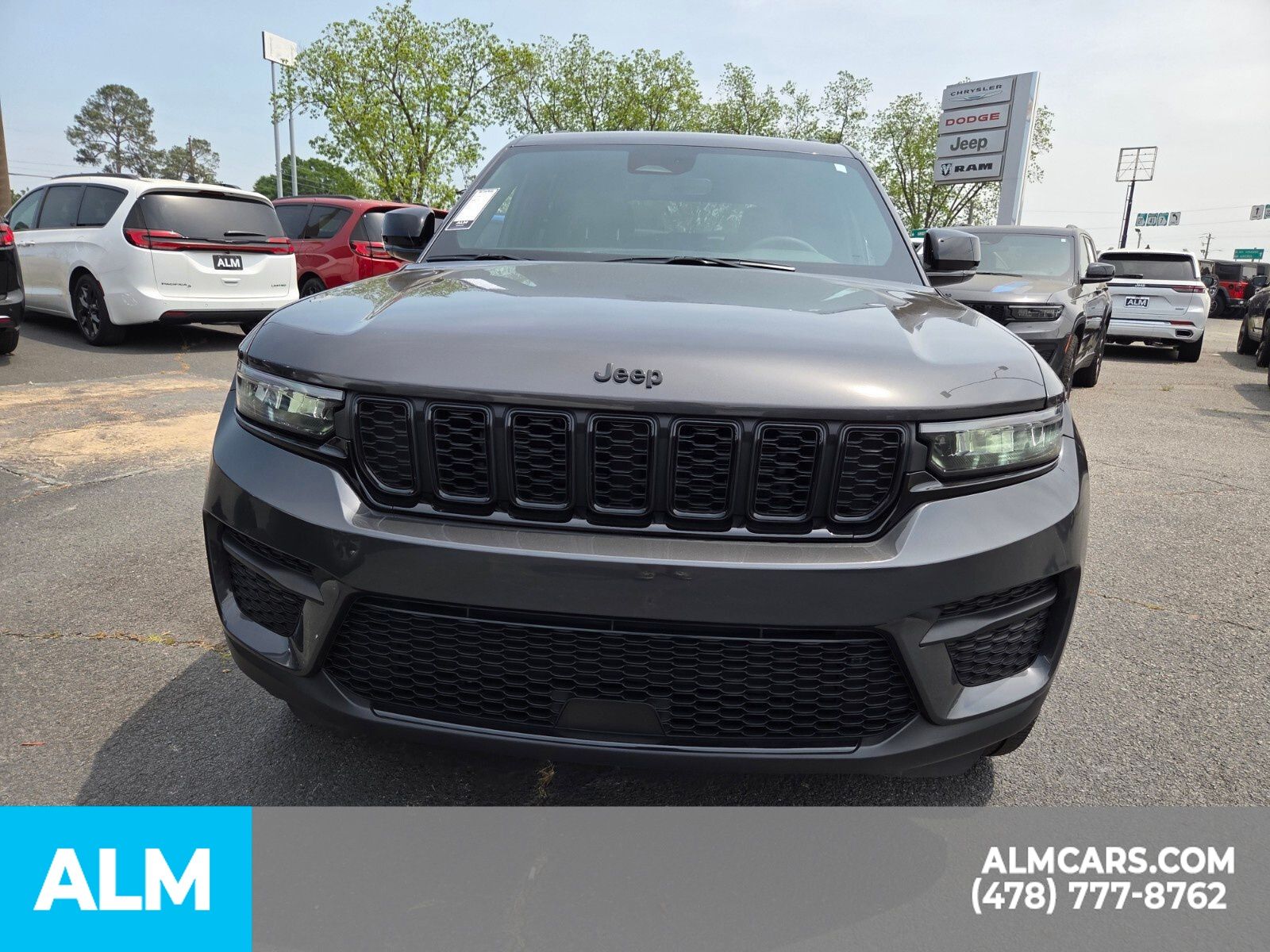 Used 2024 Gray Jeep Altitude image 23