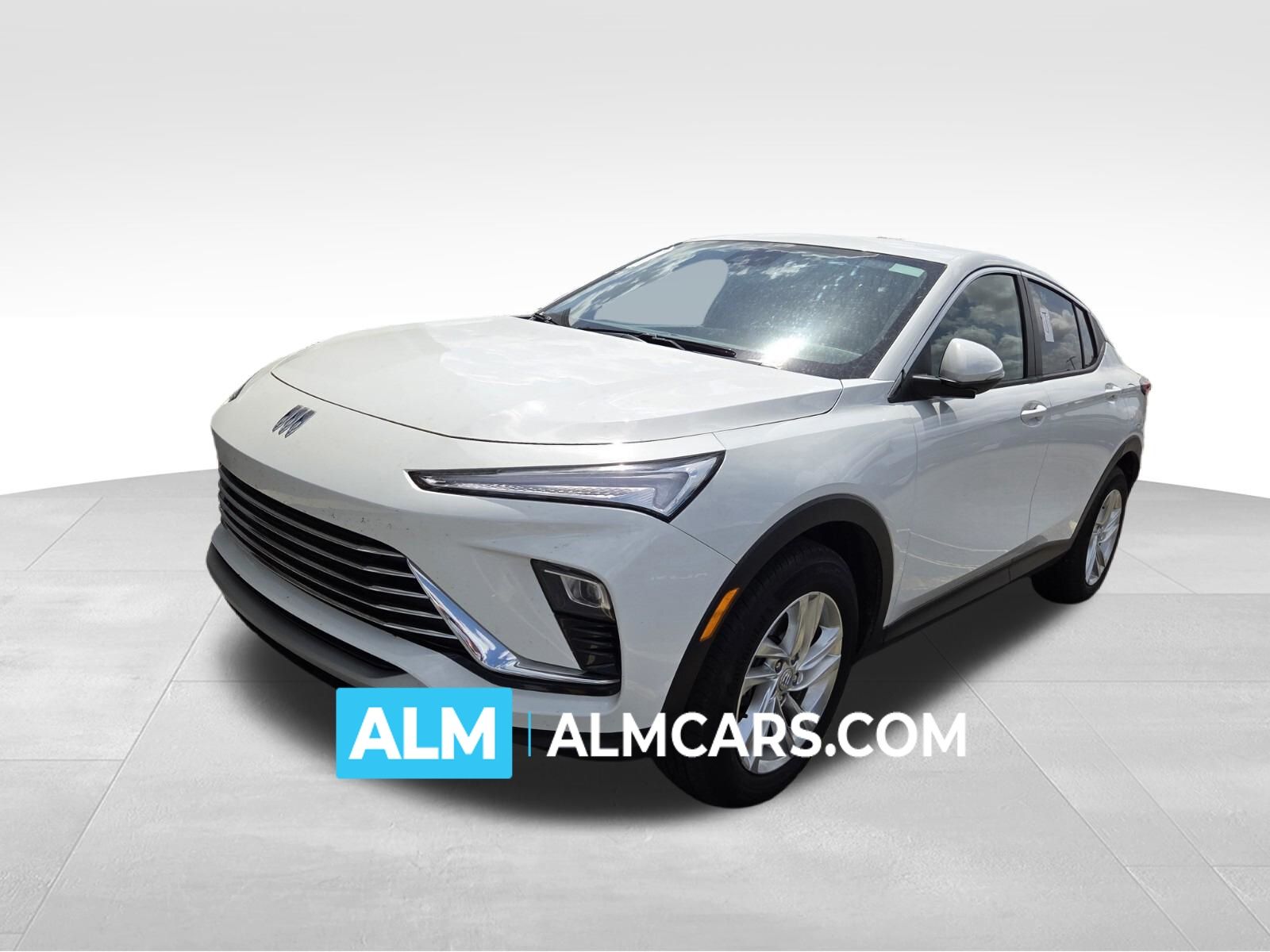 Summit White 2025 Buick Envista Preferred FWD SUV / Crossover Front-Wheel Drive 6-Speed Automatic