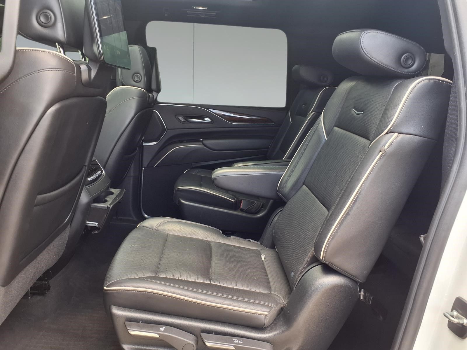 2021 Cadillac Escalade ESV Premium White at Westside Lexus